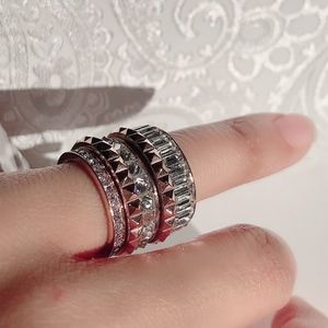 Henri Bendel Pinky Cocktail Chrysler puzzle ring